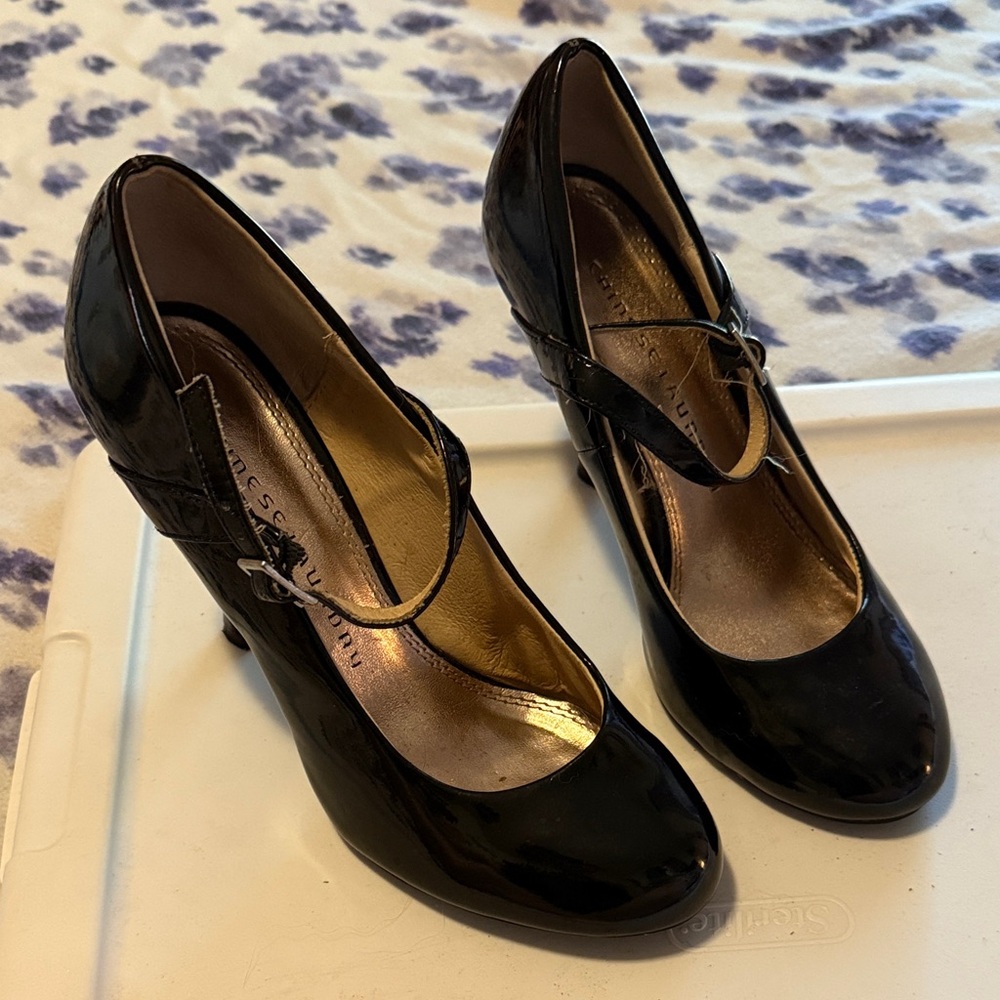 Chinese laundry Black Patent Heels